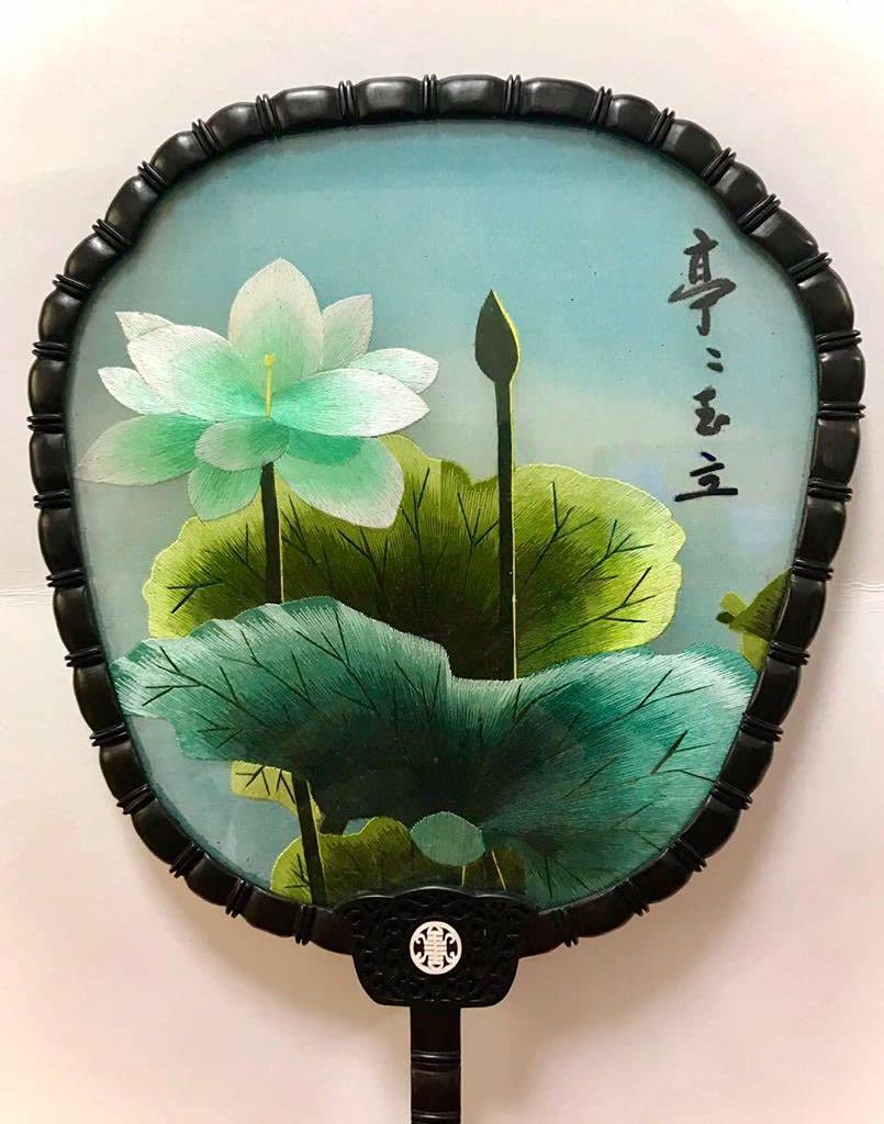 中国 刺繍 宮扇 団扇型 飾り扇 花鳥図 工芸品 伝統美術 インテリア 供箱入り 新品 中国 四大伝統刺繍 両面刺繍 シルク素材 中国